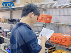 บริการบํารุงรักษาและดูแลอุปกรณ์